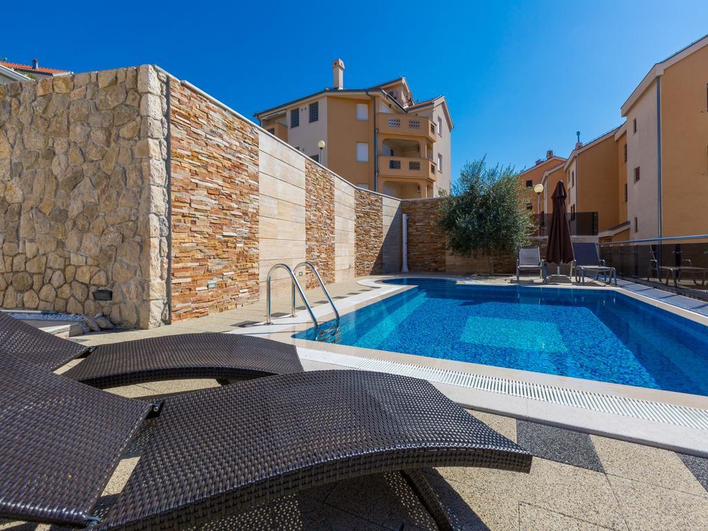 Apartments Livaja Цриквеница Экстерьер фото