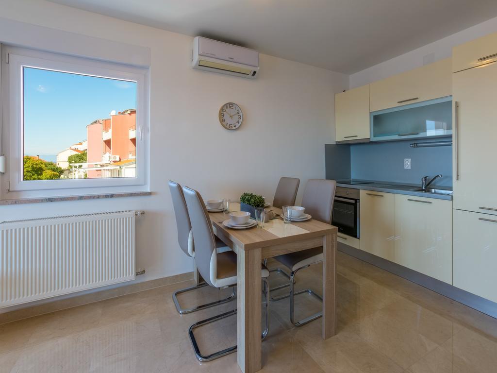 Apartments Livaja Цриквеница Экстерьер фото