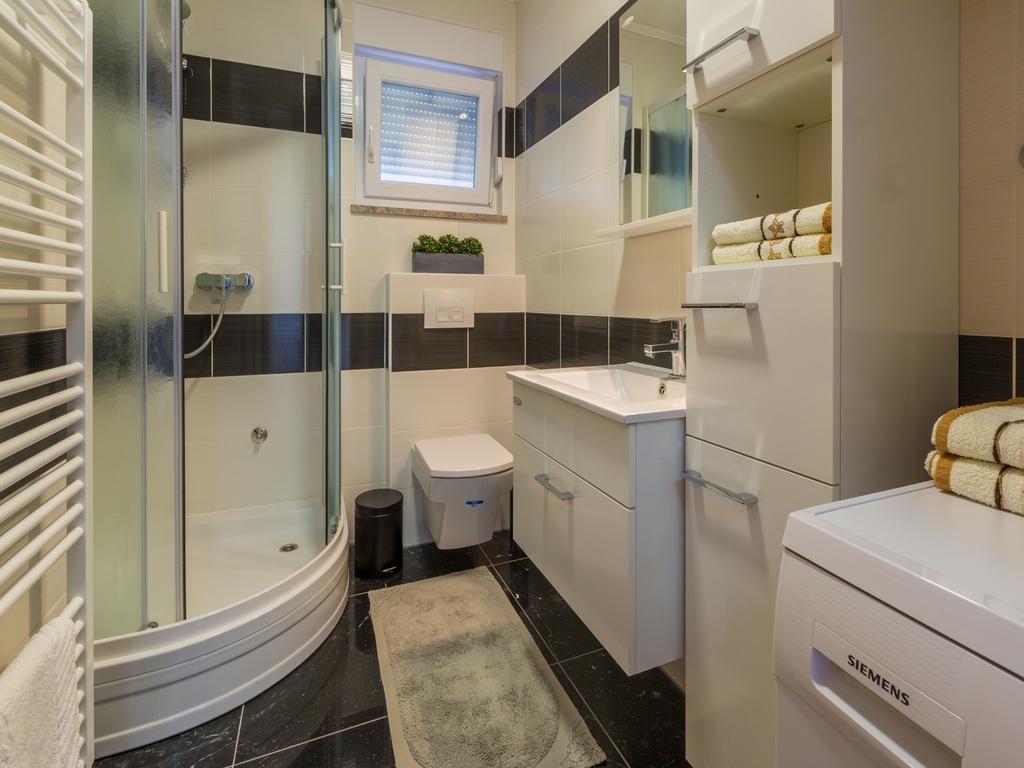 Apartments Livaja Цриквеница Экстерьер фото