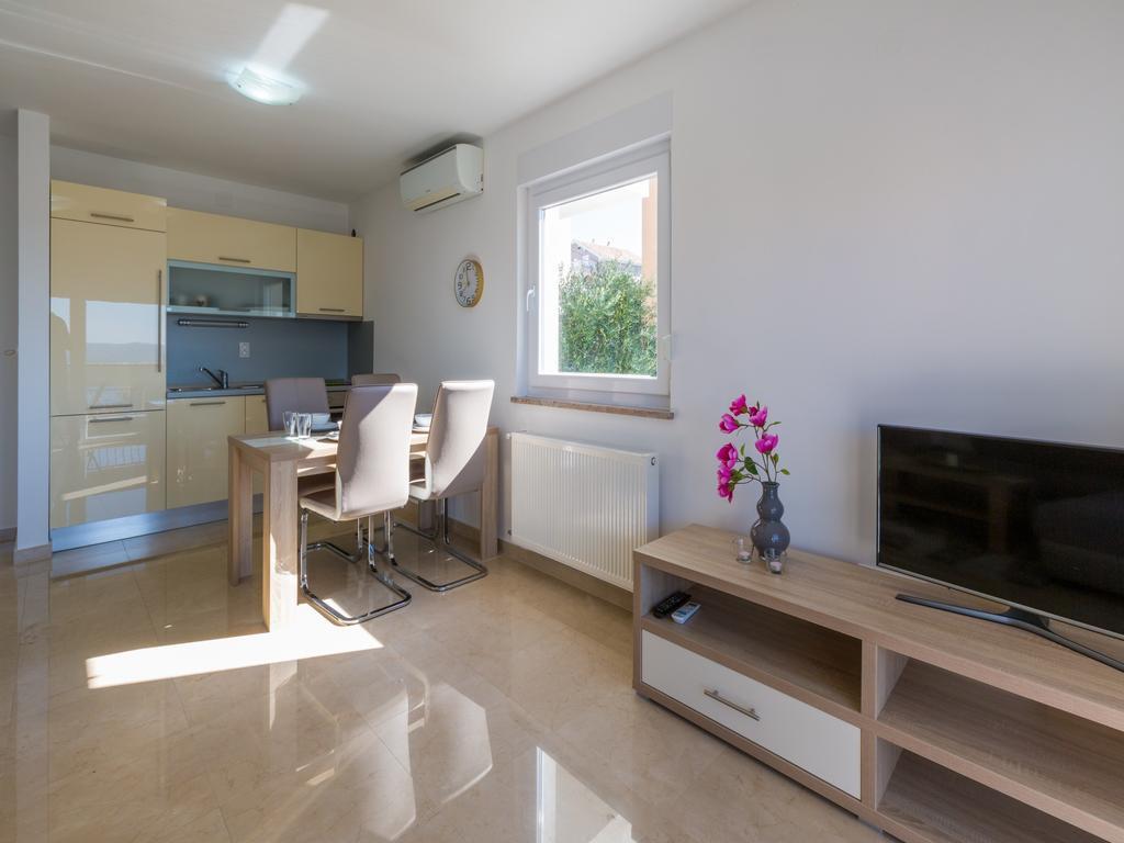 Apartments Livaja Цриквеница Экстерьер фото