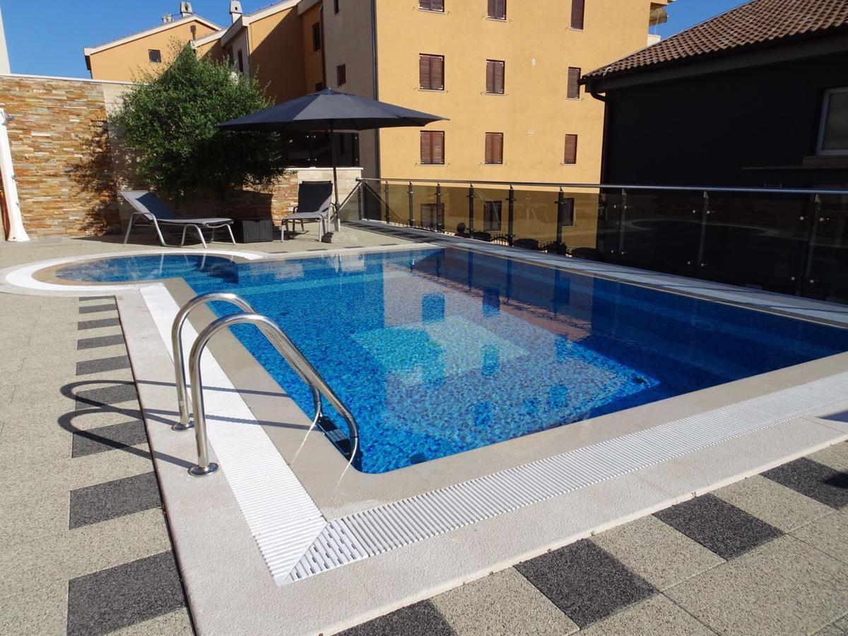 Apartments Livaja Цриквеница Экстерьер фото